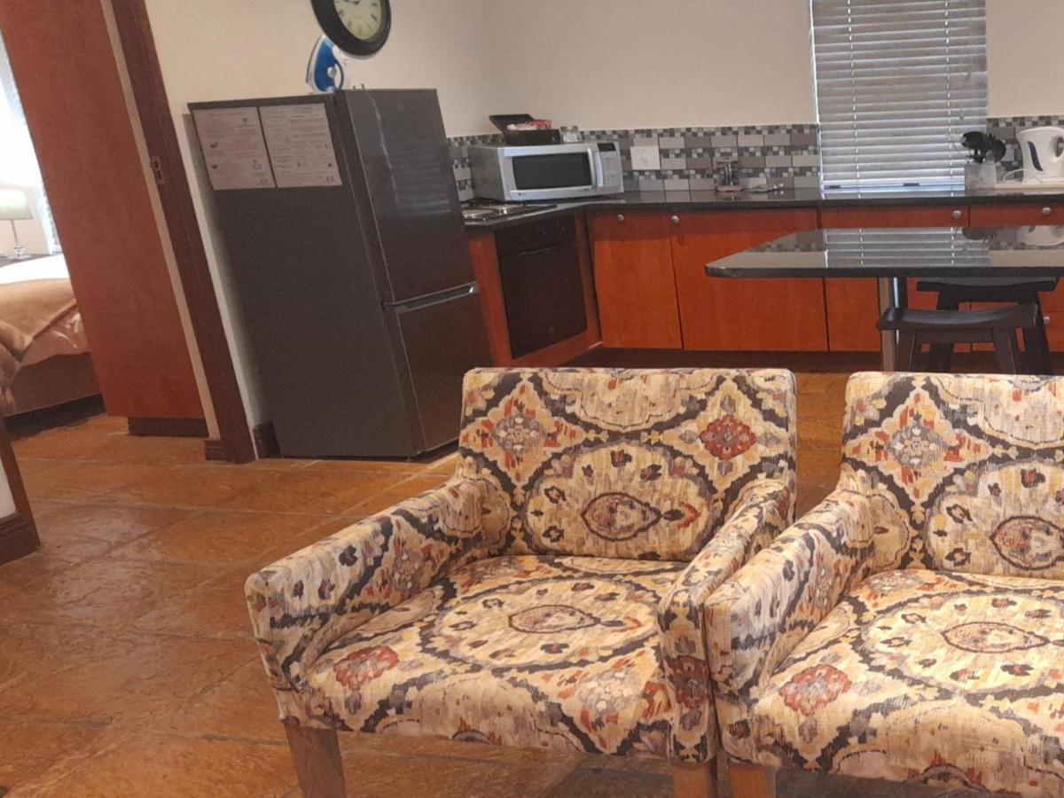 Paddabult Self Catering Cottages Paarl Zewnętrze zdjęcie